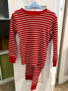 Little Planet PJ Set ❤️ 2T - NWT
